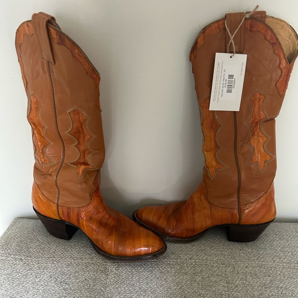 Vintage Women's burnt Orange Leather Cowboy Boots